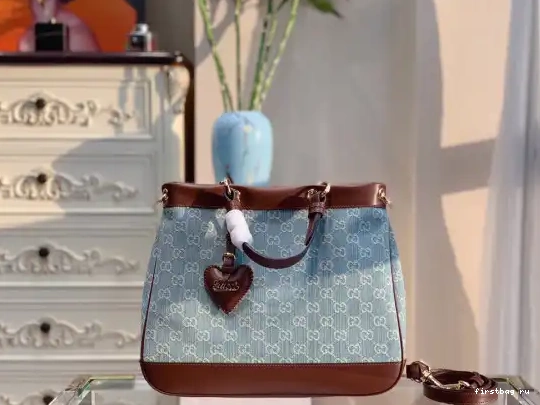 First bag ru bag Tote GUCCI 0509